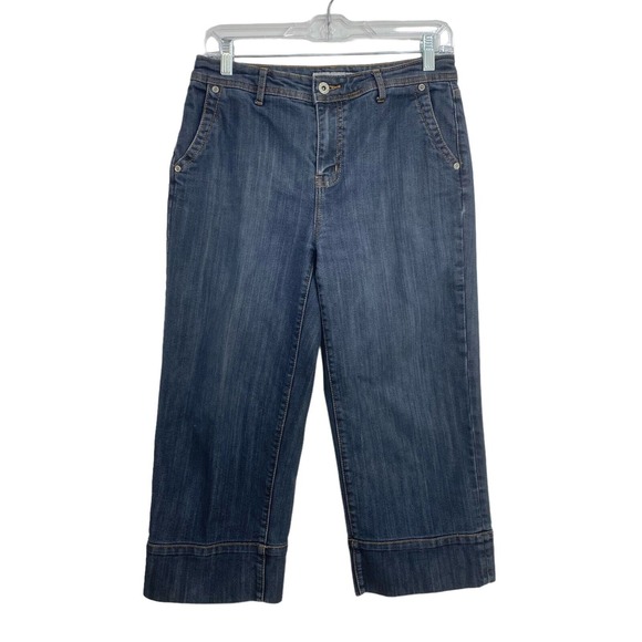 Chico's Pants - Chico's Women's Platinum Capri Jeans Size Small 4 Blue Denim Back Pockets